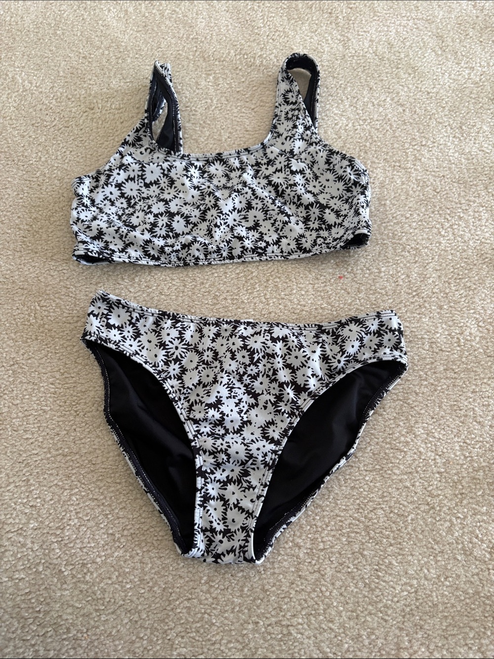 Melrose and Market Black & White Daisy Print Girls Two-Piece Swim Set